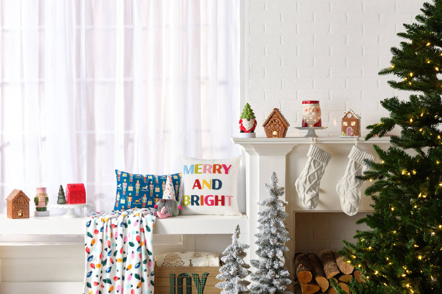 Shop Holiday Decor