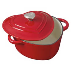2 Qt. Heart Shaped Dutch Oven, Red