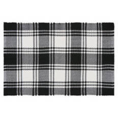 24" x  36" Handwoven Layering Rug - Buffalo Check Black