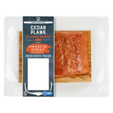 Sweet & Smoky Atlantic Salmon on a Cedar Plank