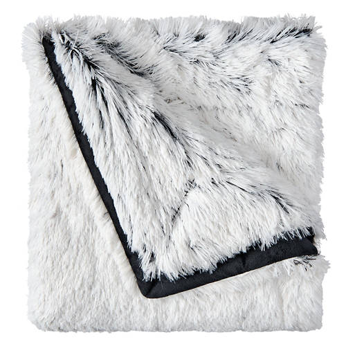 50” x 60” Cozy Throw - Gray Fur